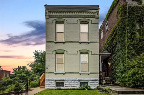 2804 Wyoming St, Saint Louis, MO 63118