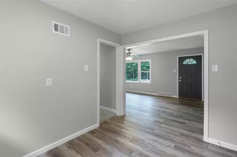 Entry Way - 1038 Willmann Ct, Saint Louis, MO 63135 photo 1 of 3