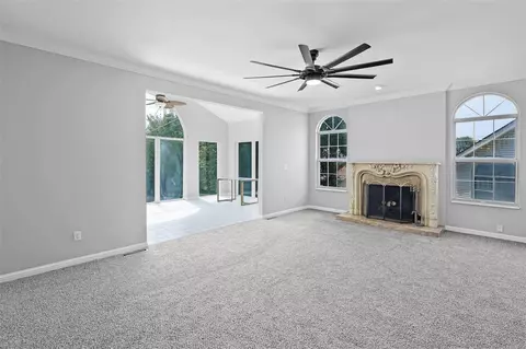 Living - 6 Broadridge Ct, Black Jack, MO 63033 photo 4 of 6