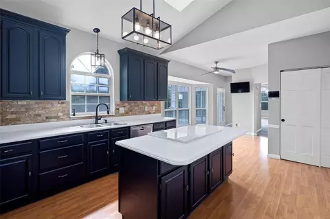 Kitchen - 6 Broadridge Ct, Black Jack, MO 63033 photo 1 of 2