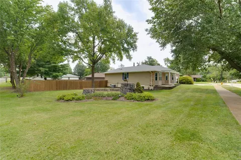 Exterior - 10702 Roxanna Dr, Sappington, MO 63128 photo 3 of 12