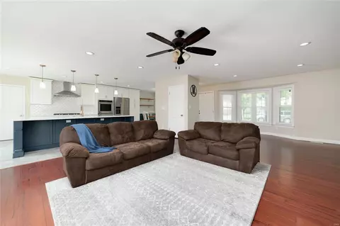 Living - 10702 Roxanna Dr, Sappington, MO 63128 photo 2 of 2