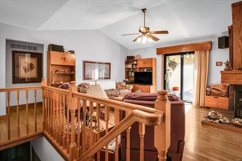 827 Nykiel Ct, Ballwin, MO 63011 photo 10