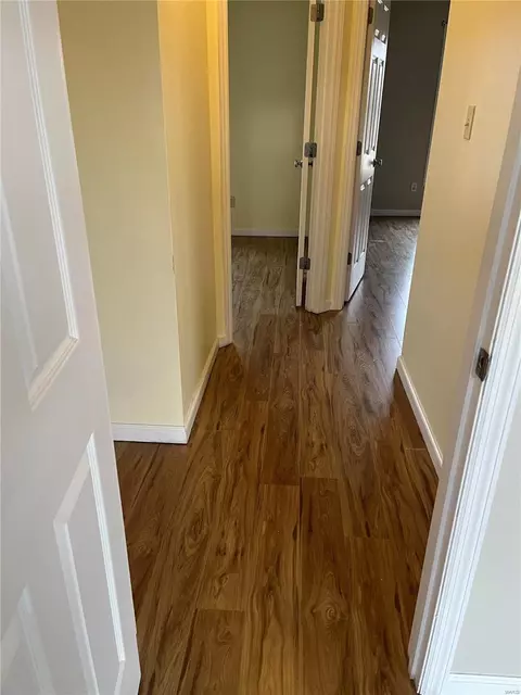 Entry Way - 13 Andrew Ct, O'fallon, MO 63368 photo 4 of 5