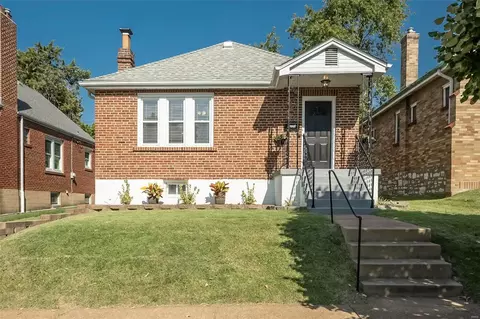 3173 Clifton Ave, Saint Louis, MO 63139