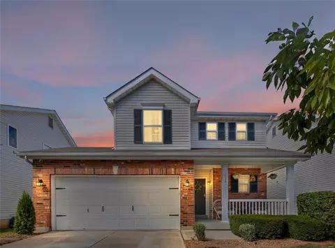133 Roxbury Dr, O'fallon, MO 63366