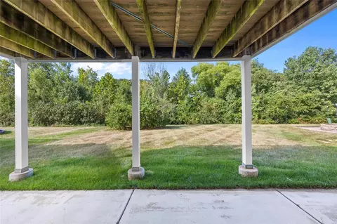 133 Roxbury Dr, O'fallon, MO 63366 photo 41