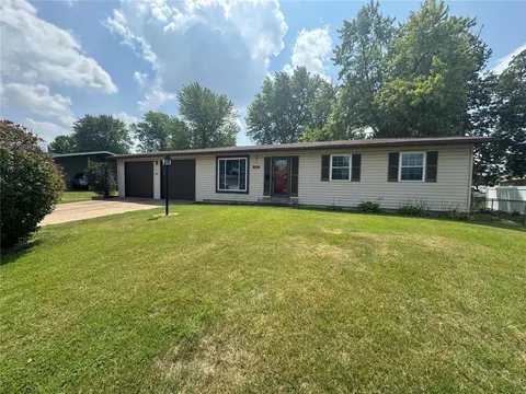 1270 Jackson Ln, Florissant, MO 63031