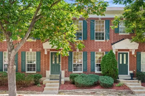 336 Heritage Commons Cir, O'fallon, MO 63368