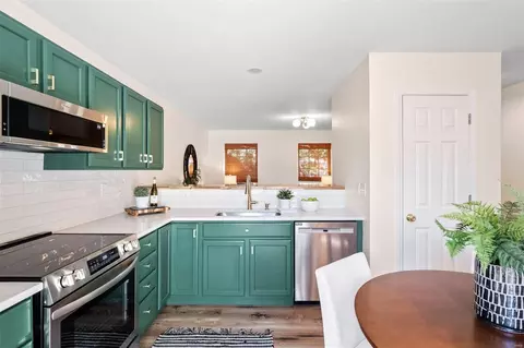 336 Heritage Commons Cir, O'fallon, MO 63368 photo 8