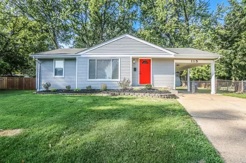 115 La Havre Cir, Florissant, MO 63031