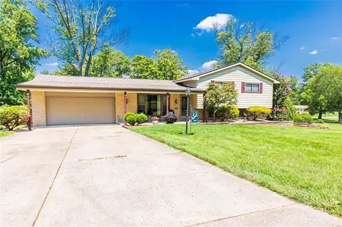 12009 Southwick Dr, Saint Louis, MO 63128