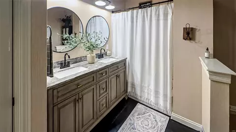 Bath - 200 Toussaint Landing Dr, O'fallon, MO 63368 photo 4 of 4