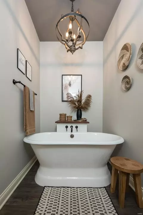 Bath - 200 Toussaint Landing Dr, O'fallon, MO 63368 photo 3 of 4