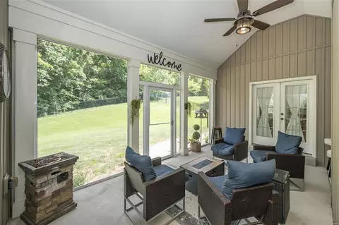 Exterior - 200 Toussaint Landing Dr, O'fallon, MO 63368 photo 3 of 7
