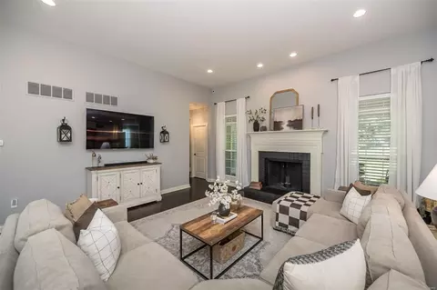 Living - 200 Toussaint Landing Dr, O'fallon, MO 63368 photo 2 of 2