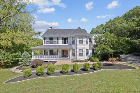 17253 Portland Crest Ct, Wildwood, MO 63038