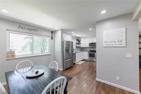 Entry Way - 142 Corral Trl, Ellisville, MO 63011 photo 1 of 1
