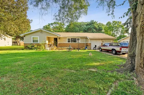 653 W Westview St, Springfield, MO 65807 photo 1