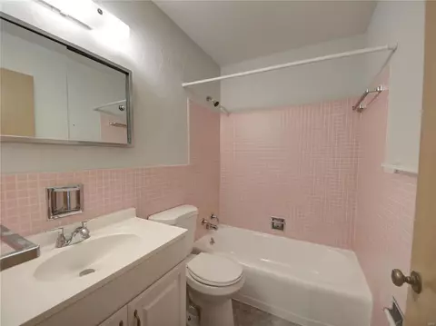 3330 Cavan Dr, Saint Ann, MO 63074 photo 9