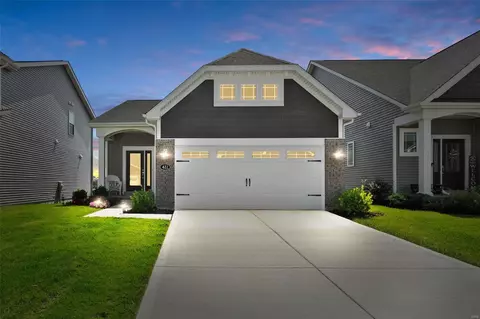 422 Summer Glen Ln, Saint Charles, MO 63301