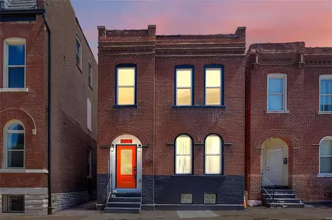 3010 Pennsylvania Ave, Saint Louis, MO 63118