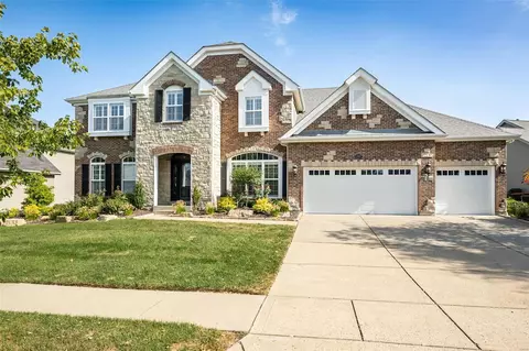 210 Bountiful Pointe Cir, Wildwood, MO 63040