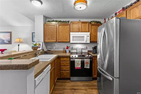 Kitchen - 1702 Hemingway Ln #D, Weldon Spring, MO 63304 photo 1 of 2