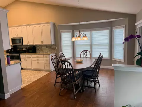 Dining - 1414 Garnet Dr, O'fallon, MO 63366 photo 2 of 3