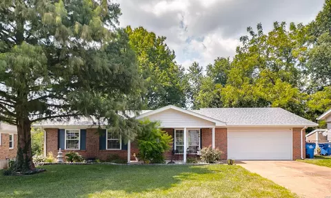 6523 Galewood Ct, Saint Louis, MO 63129