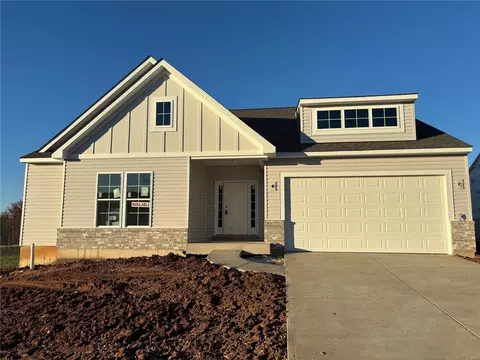 213 Kreder Ln, Saint Charles, MO 63304
