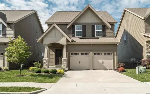 17013 Cambury Ln, Wildwood, MO 63040