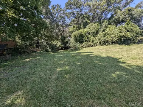 1859 Engle Dr, Arnold, MO 63010 photo 3