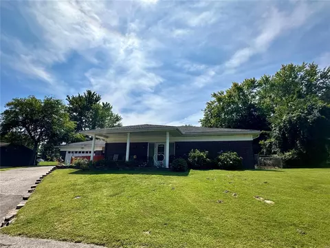 319 Marilyn Dr, Arnold, MO 63010 photo 1