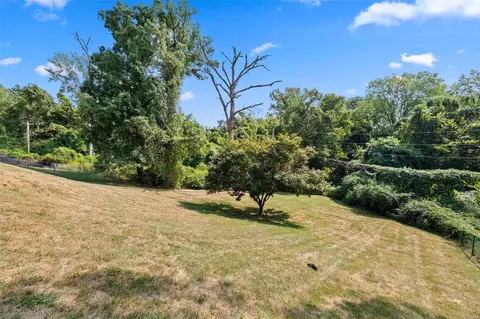 Exterior - 248 Birmingham Dr, O'fallon, MO 63366 photo 9 of 11