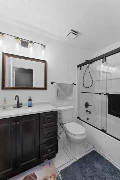 Bath - 248 Birmingham Dr, O'fallon, MO 63366 photo 1 of 4