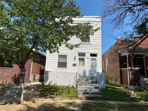 4651 Rosa Ave, Saint Louis, MO 63116