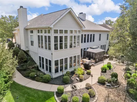 2723 Wynncrest Manor Dr, Wildwood, MO 63005