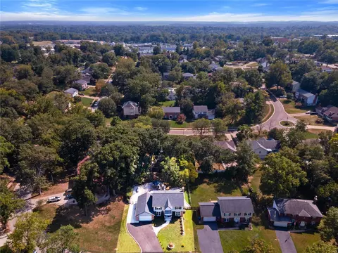 View/Area - 200 Spring Oaks Dr, Ballwin, MO 63011 photo 3 of 3