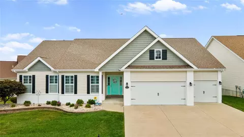 307 Pointe Loma Blvd, Lake Saint Louis, MO 63367