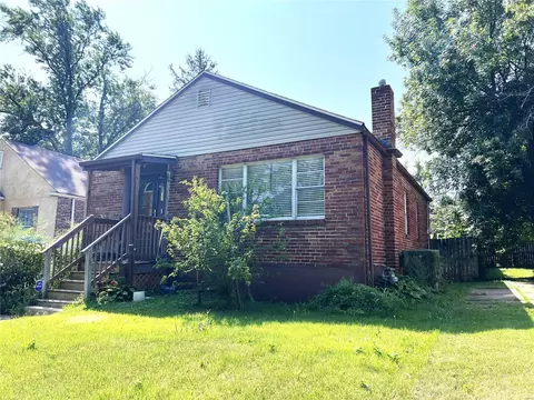 6830 Melrose Ave, Saint Louis, MO 63130