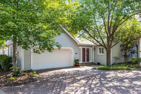 1548 Walpole Dr, Chesterfield, MO 63017