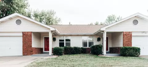 2413 Muegge Rd, Saint Charles, MO 63303