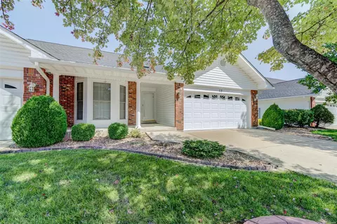 13 Limerick Ln #17B, O'fallon, MO 63366 photo 3