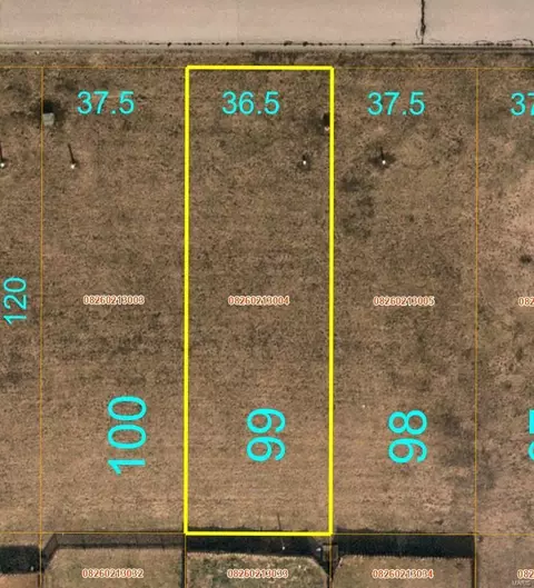 2012 Camrose Green St, Belleville, IL 62220