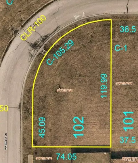 2000 Camrose Green St, Belleville, IL 62220