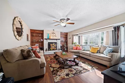 58 Georgetown Cir, O'fallon, MO 63368 photo 5