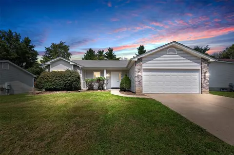 3527 Chervil Dr, Saint Charles, MO 63303
