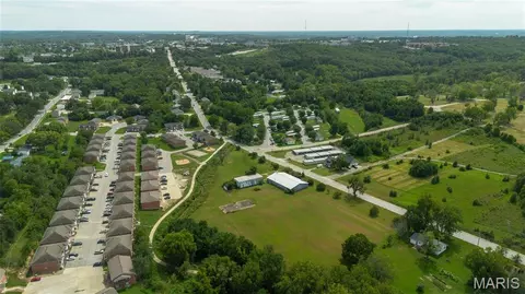 View/Area - 2400 Vichy Rd, Rolla, MO 65401 photo 4 of 10