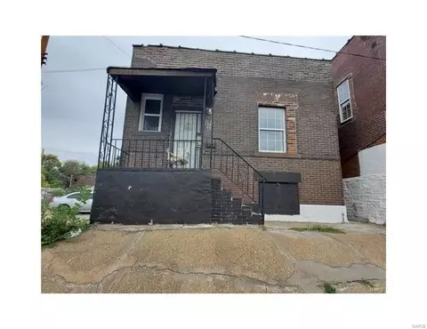 4619 Natural Bridge Ave, Saint Louis, MO 63115
